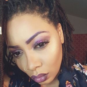 Meet your Posher, Vanessa is